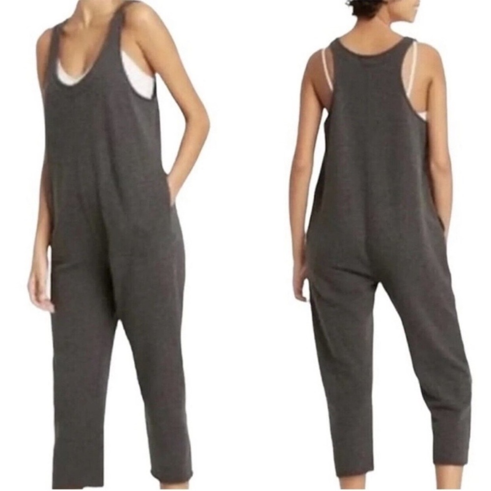 Colsie Grey Sleeveless Sweats Lounge Jumpsuit